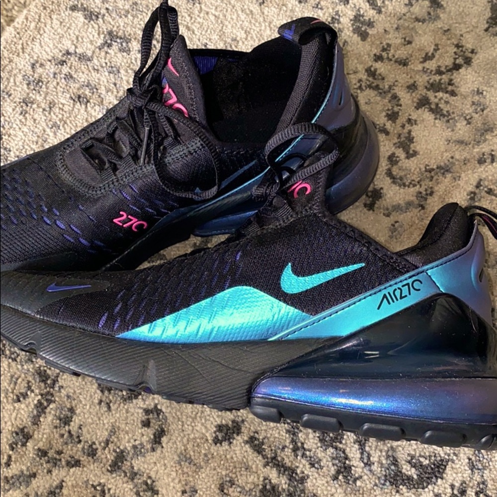 Nike Air Max 270
